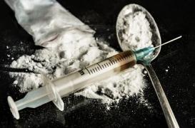 Parmi les 5 substances les plus addictives au monde, 2 sont parfaitement légales