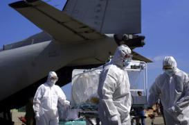 Ebola : les passagers en provenance de Guinée contrôlés à Roissy