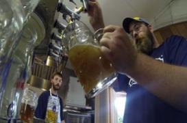 Du verre et des microplastiques retrouvés dans les bières allemandes 