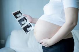 Trisomie 21 : le dépistage prénatal menacé