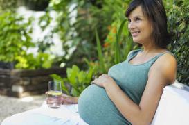 Grossesse : 1 femme sur 3 atteint un poids idéal