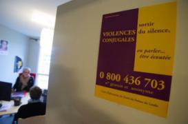 Violences conjugales : des délais de prise en charge trop longs