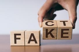 Pour nous faire prendre le faux pour du vrai, il suffirait de respecter l'ordre alphabétique ! 