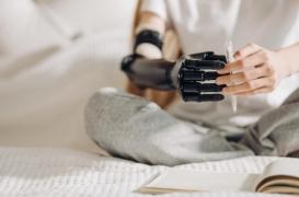 Manque d’afflux sanguin : il survit à la Covid-19 mais finit amputé de huit doigts