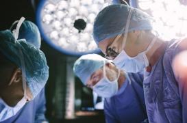 La première greffe d'organe d'une donneuse séropositive réussie