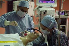 Hypnose médicale : réduire les médicaments dans l’anesthésie