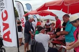AVC : une association fait le tour des plages pour sensibiliser