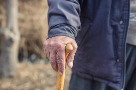 Le doyen des Français mort à 112 ans : peut-on espérer vivre aussi longtemps ? 
