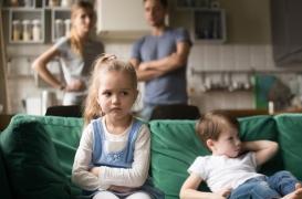 Éducation des enfants : “Je vois beaucoup de parents qui ne se font plus confiance”