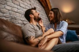 L'amour brouille le cerveau et les scientifiques peuvent maintenant nous dire pourquoi