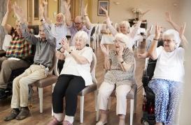 Covid-19 : en Ehpad, le protocole assoupli