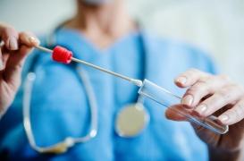 Tests ADN : une entreprise utilise les données génétiques de ses clients pour développer de nouveaux médicaments