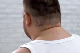 La mesure du cou pourrait révéler des risques cardiaques cachés