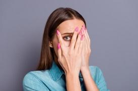 Timide ? Ça se soigne…