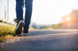 Maladies cardiovasculaires : marcher 10.000 pas par jour est vraiment bénéfique
