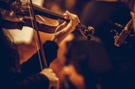 Opéré du cerveau, il joue du violon pour guider le chirurgien