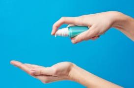 Coronavirus : LVMH produira et distribuera gratuitement des gels hydroalcoolique pour les hôpitaux français