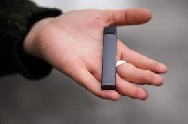 E-cigarette : chez les jeunes Américains, un nouveau défi de santé publique