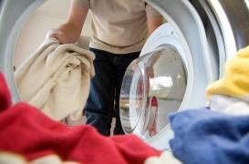 Masques : plus besoin de les laver à 60°C dans les machines