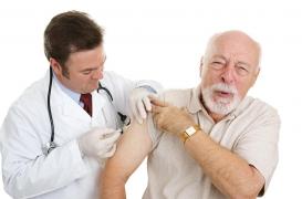 Un sourire peut aider à supporter une piqûre !