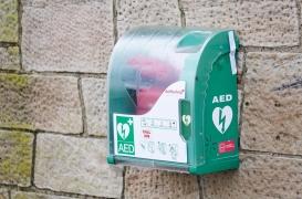 Comment les défibrillateurs sauvent des vies