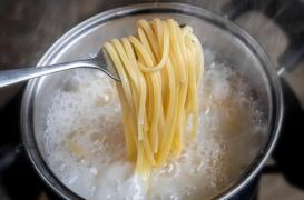 Voici pourquoi il ne faut pas utiliser de sel iodé pour faire cuire vos pâtes