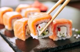 Hallucination, incontinence, insomnie, amputation : manger des sushis peut être très dangereux pour la santé