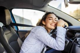 L’odeur des voitures neuves aussi nocive que les gaz d’échappement