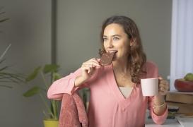 Pâques : manger du chocolat le matin permettrait de brûler davantage de graisses ! 