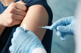 Covid-19 : vers un vaccin efficace contre tous les variants ?