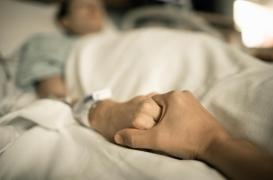 Cancer : le mari de Clémentine Vergnaud raconte comment il l'a accompagnée