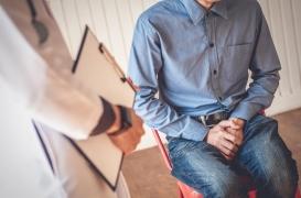 ASCO 2021 : pour dépister le cancer de la prostate, plus besoin de passer par le rectum