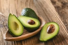 Manger un avocat par jour pendant 6 mois : un remède contre le cholestérol  ?