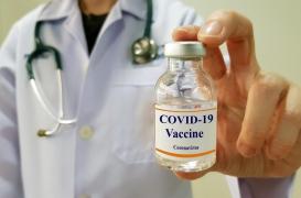 Vaccination contre la Covid-19 : le point sur les effets secondaires 