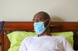 Coronavirus : les hommes plus touchés à cause de leurs testicules? 