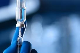 Covid-19 : les vaccins protégeraient contre les formes graves pendant au moins neuf mois 