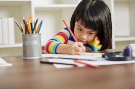 Comment l’anxiété de performance se manifeste-t-elle dès la maternelle ?