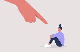 Démence : les discriminations subies au cours de la vie augmentent le risque  