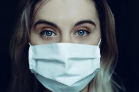 Covid-19 : les femmes mieux protégées grâce à leurs hormones sexuelles