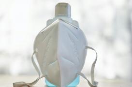 Covid-19 : les masques FFP2 s’adaptent moins bien et sont moins efficaces chez les femmes