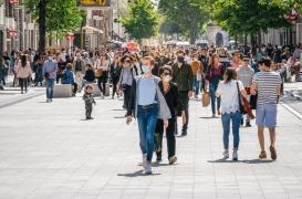 Nouveau confinement : 44 % des Français y sont opposés