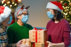 Covid-19 : le Conseil scientifique recommande aux Français de s'auto-confiner une semaine avant les fêtes