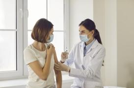 Les parents vaccinés protègent leurs enfants de la Covid-19