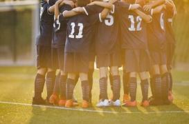 Pratiquer un sport collectif est-il meilleur pour la santé mentale des enfants ?