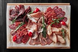 Manger de la charcuterie augmente le risque de cancer colorectal