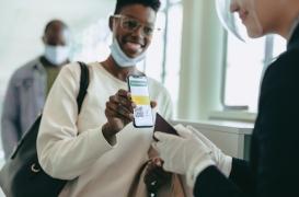 Faux certificat de vaccination : une femme est décédée d’une forme grave de la Covid-19