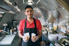 Jobs étudiants : les parents s’inquiètent de l’impact sur le sommeil et la vie sociale des ados