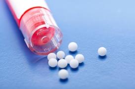 Déremboursement de l'homéopathie : quel impact sur la consommation des Français ? 