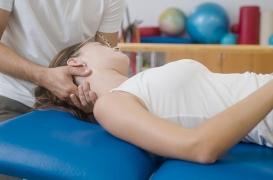 Elle reçoit 1 million de dollars après avoir fait un AVC chez un chiropracteur