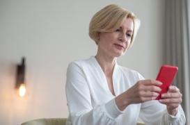 Sécu : 3 infos pour tout savoir sur la nouvelle carte vitale dématérialisée 